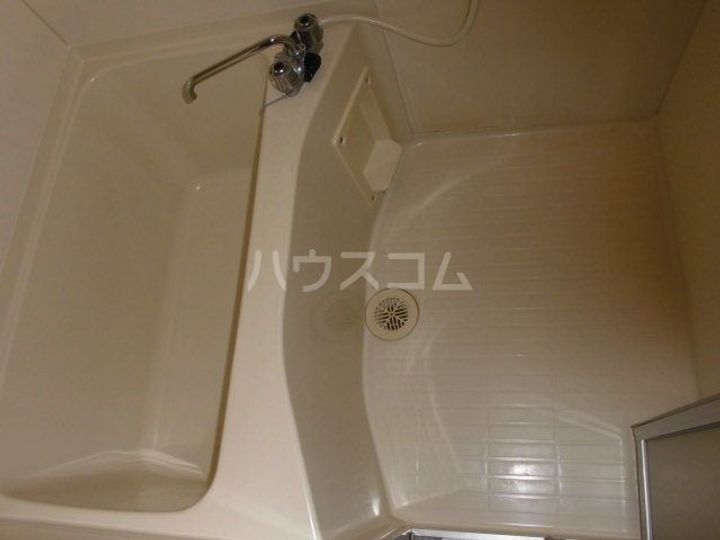 ルミエール嵯峨野の風呂