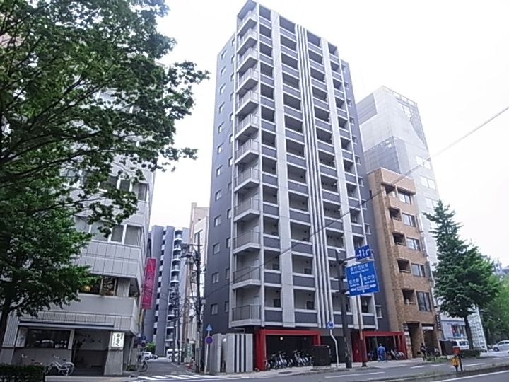 カルロ定禅寺通の外観