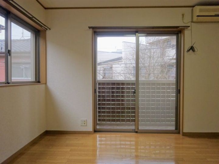 ハイネス杉浦の居間