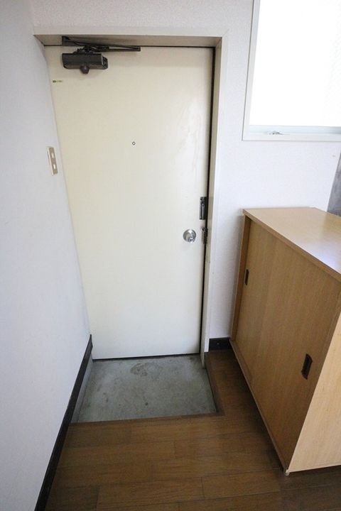 イーストパーツリッチの玄関