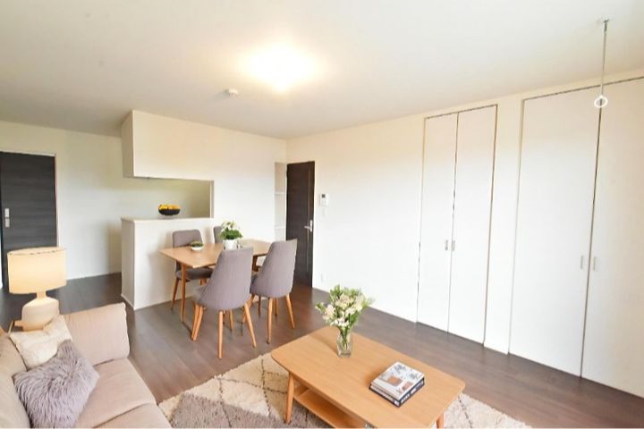 フェリーチェ・2の居間