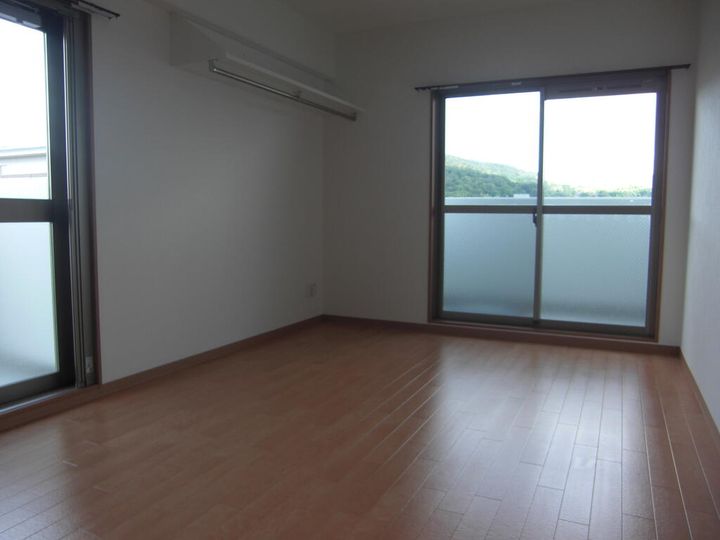 メゾンヴィーナスの地図