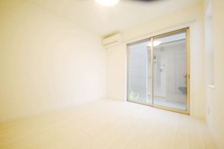 神奈川県横浜市保土ヶ谷区峰岡町3(アパート)の賃貸物件の居間