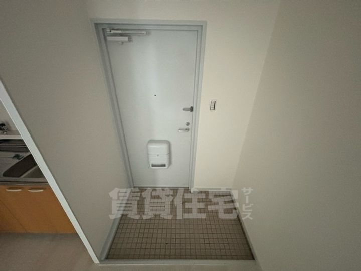 サンフローレ千代ヶ丘の玄関