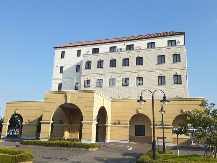 カーサ・カルムの周辺