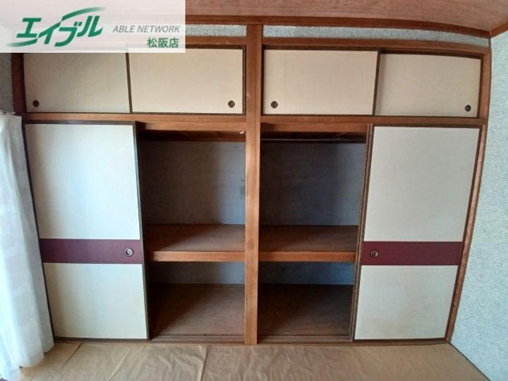 横井マンションの内装