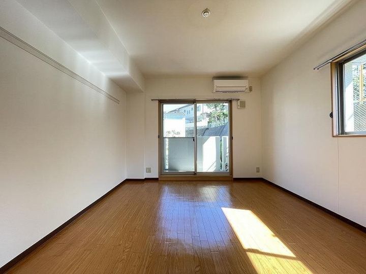 サンライフ鴨江の内装