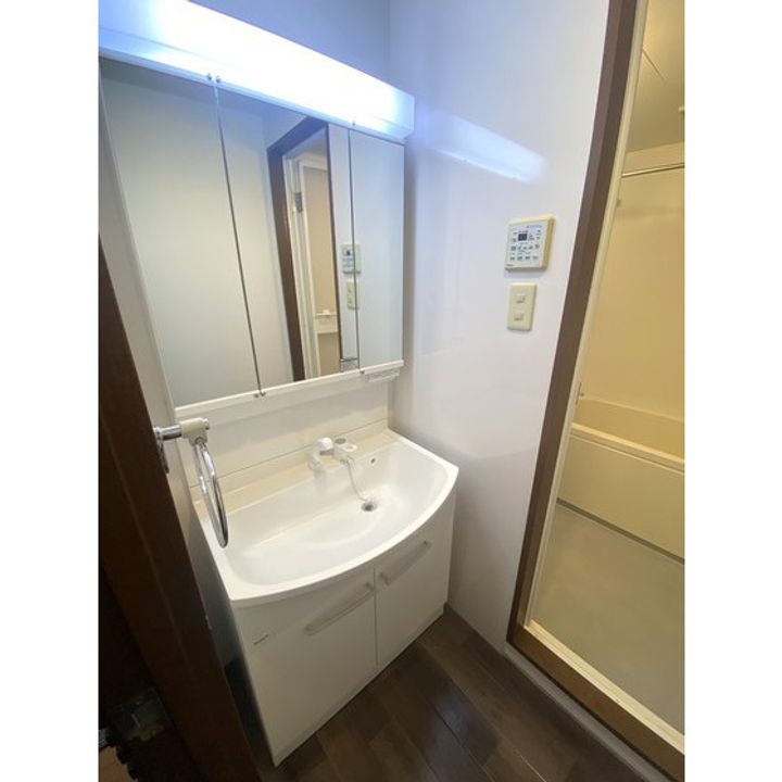 プレシャスアパートメントの内装