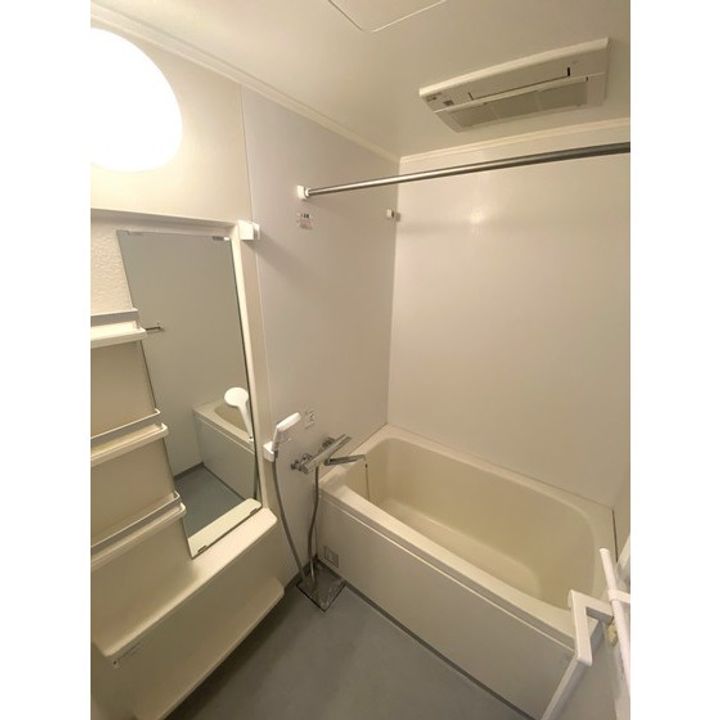 プレシャスアパートメントの風呂