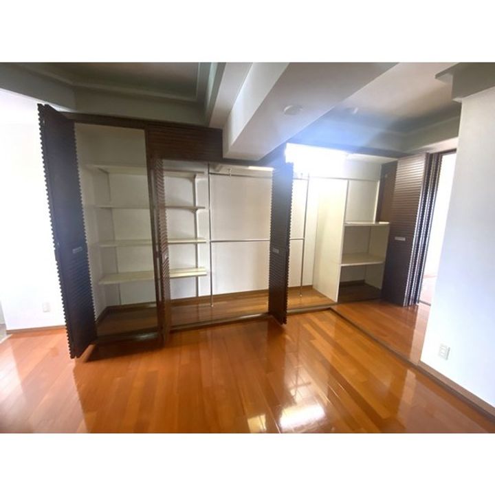 プレシャスアパートメントの内装