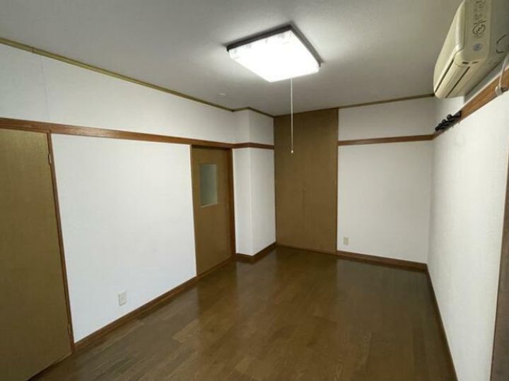 東京都板橋区向原2(アパート)の賃貸物件の居間