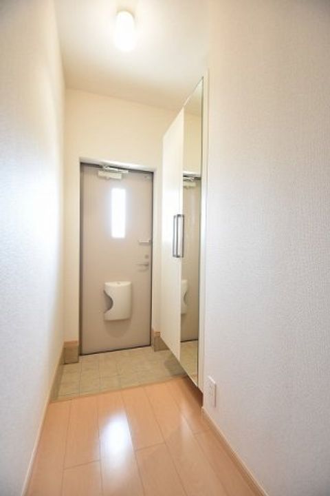 福島県本宮市青田字庄内(アパート)の賃貸物件の玄関