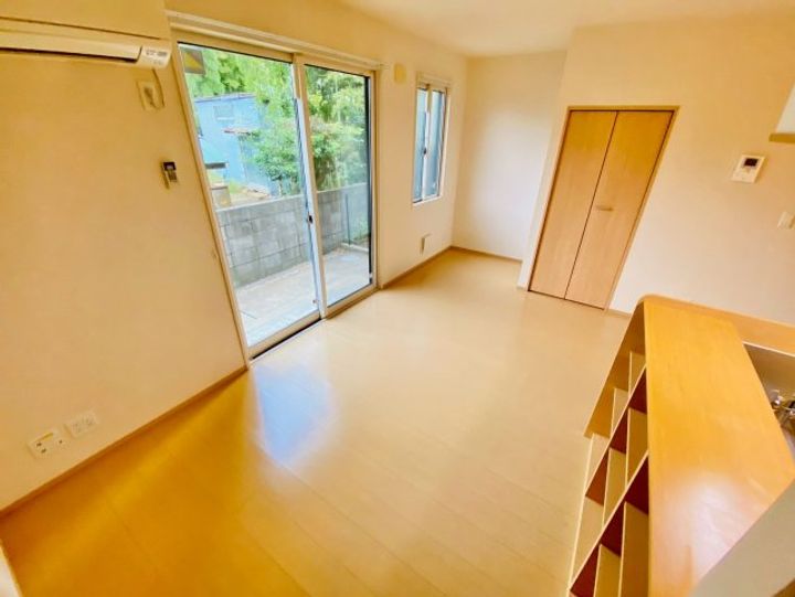 千葉県四街道市下志津新田(一戸建)の賃貸物件の居間