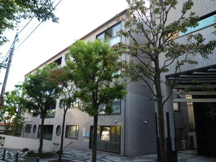 グランカーサ六本木の外観