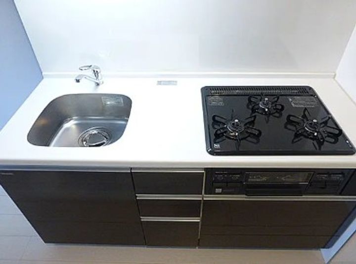 東京都港区南麻布1(マンション)の賃貸物件のキッチン
