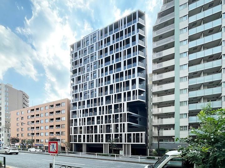 東京都新宿区左門町(マンション)の賃貸物件の外観