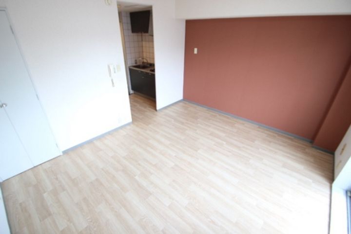 パティオス新町の居間