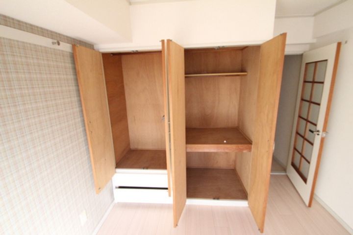 ハイツたかすの内装