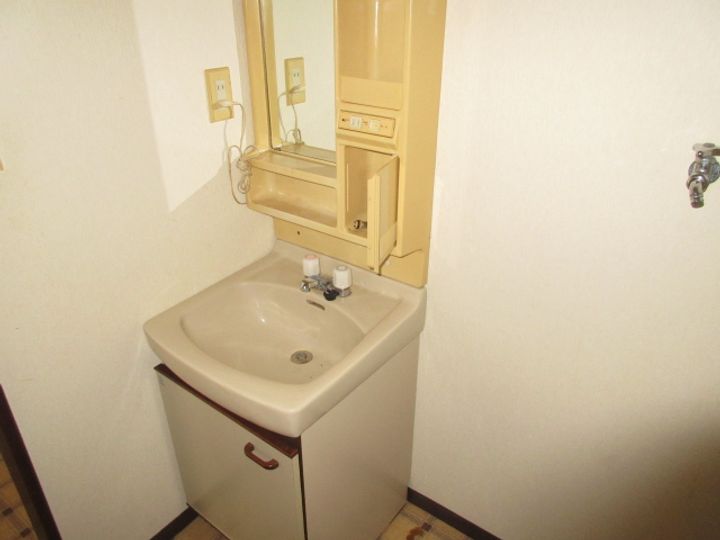 ニューエルムの内装