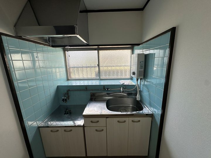 大阪府大東市北条2(一戸建)の賃貸物件のキッチン