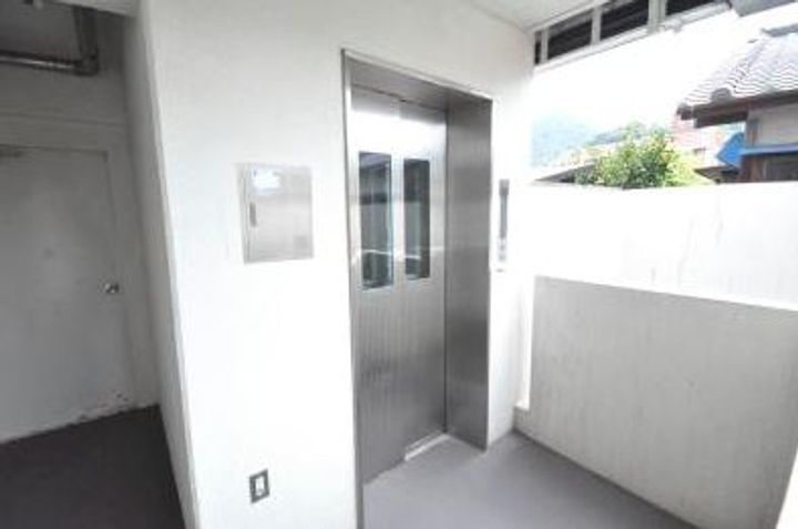 オリエンタル東新町の地図