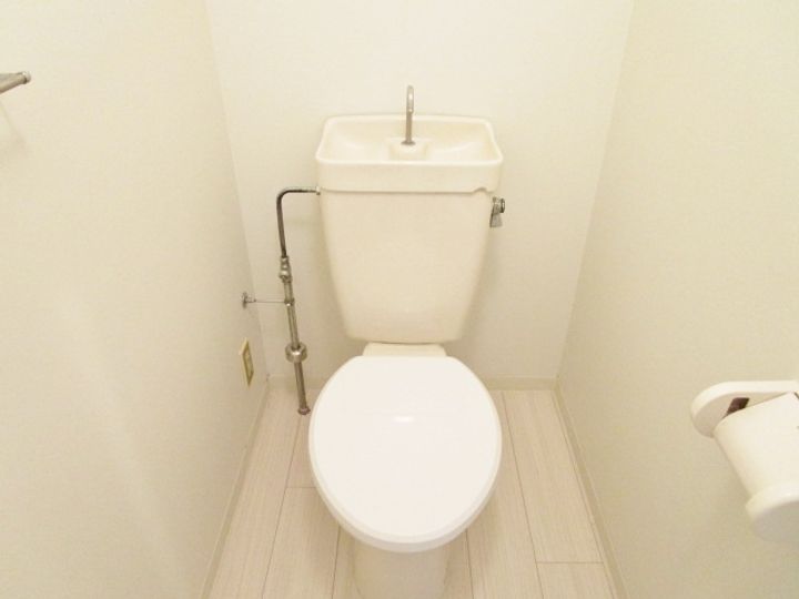 ビレッジハウス阿久和の内装