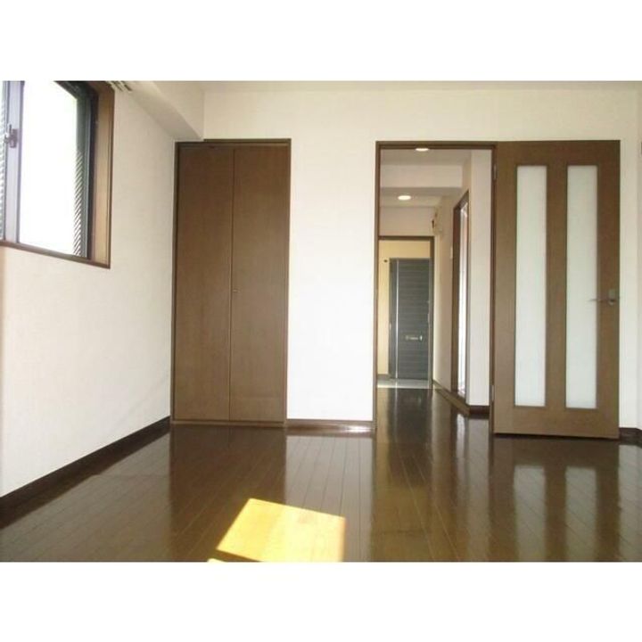 ビクトリュー仲町台の居間