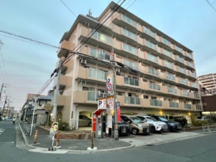 ファミリーハイツ河野の外観