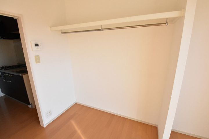 リベラル三野の内装