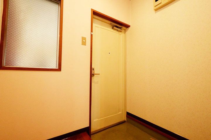 アルカディア高崎の玄関