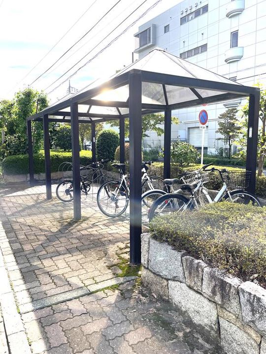 コンフォートディアス朝日町 C棟の地図