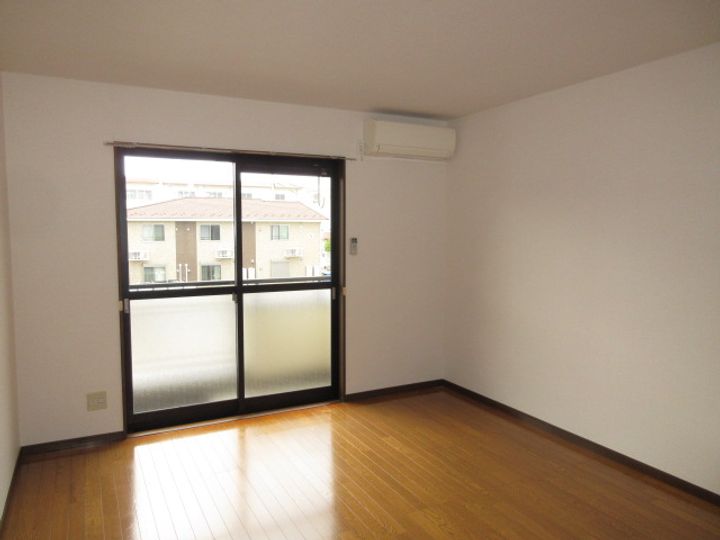 クロムメゾンの居間