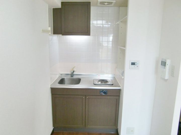 福岡県久留米市篠山町(マンション)の賃貸物件のキッチン