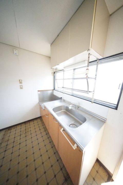 山口県下関市彦島田の首町2(アパート)の賃貸物件のキッチン