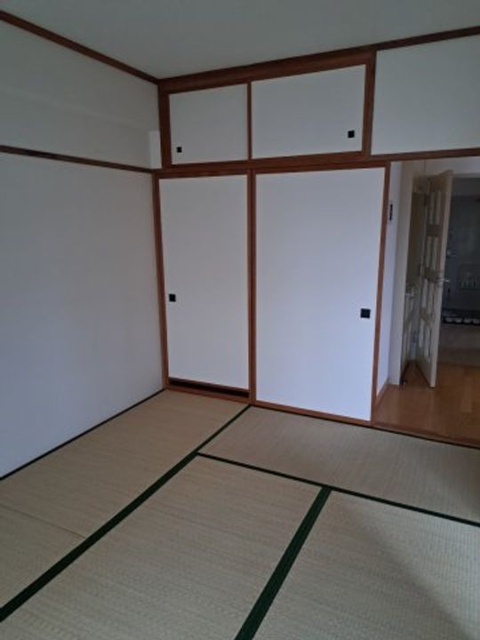 アーデル天神尾の居間