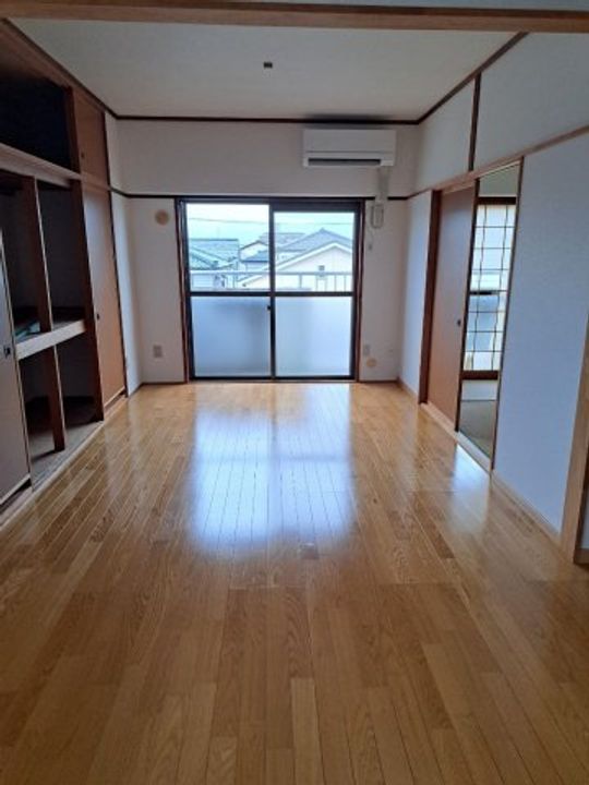 アーデル天神尾の居間
