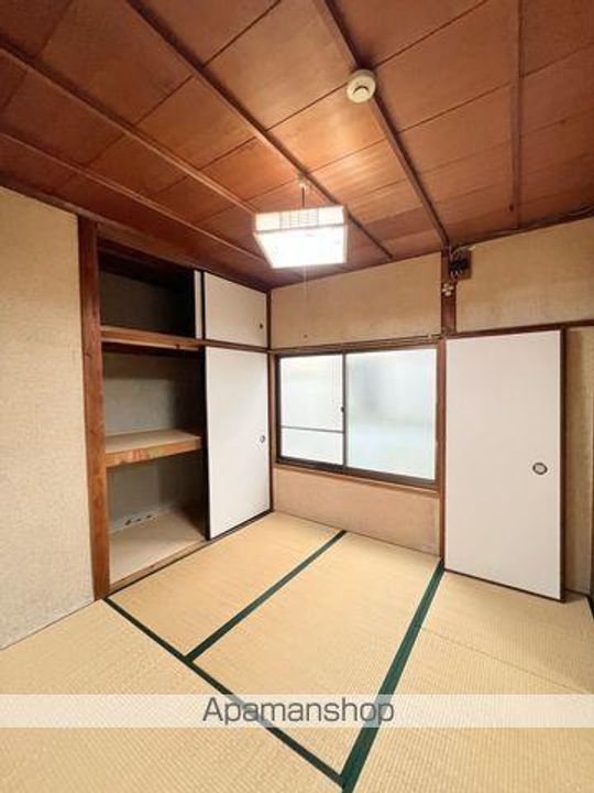 和歌山県和歌山市小雑賀(一戸建)の賃貸物件の居間