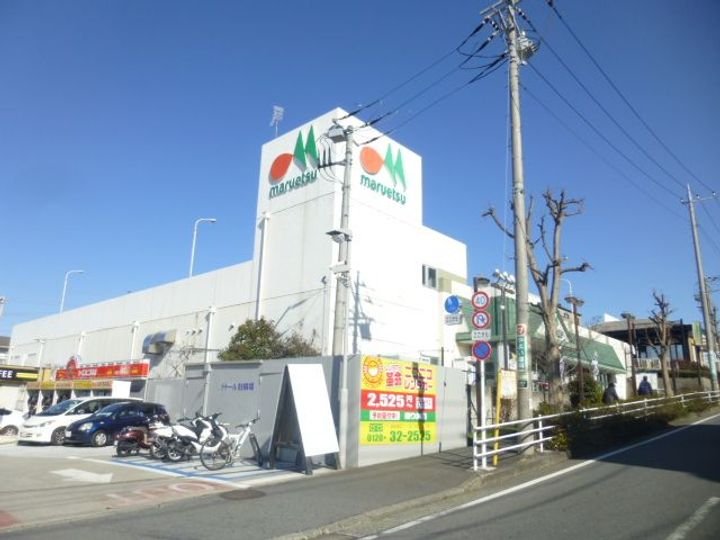 ホワイトハイム名瀬の周辺