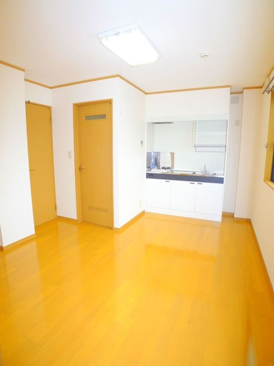 マルテ中青木の居間