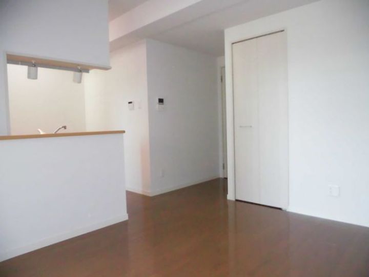 カンフォーラ松原の居間