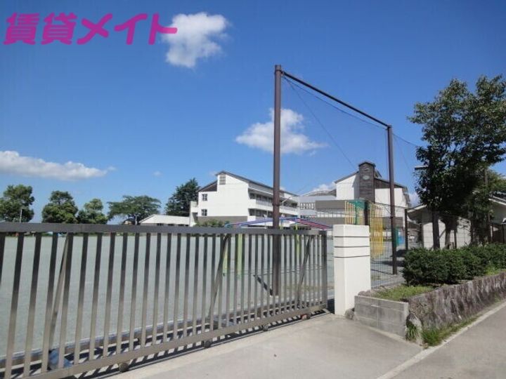 三重県亀山市亀田町(一戸建)の賃貸物件の周辺