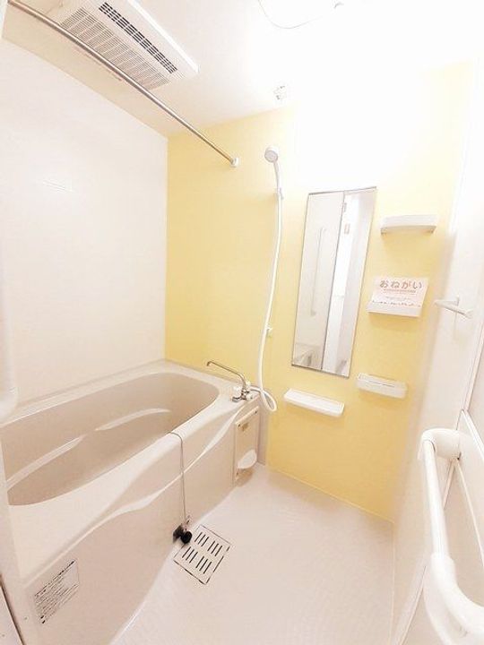 ハイエスト モデッサの風呂