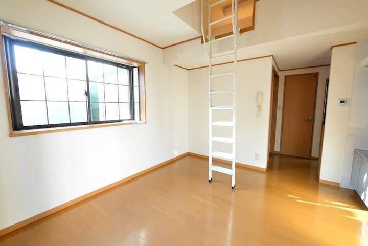 桜新町FORの内装