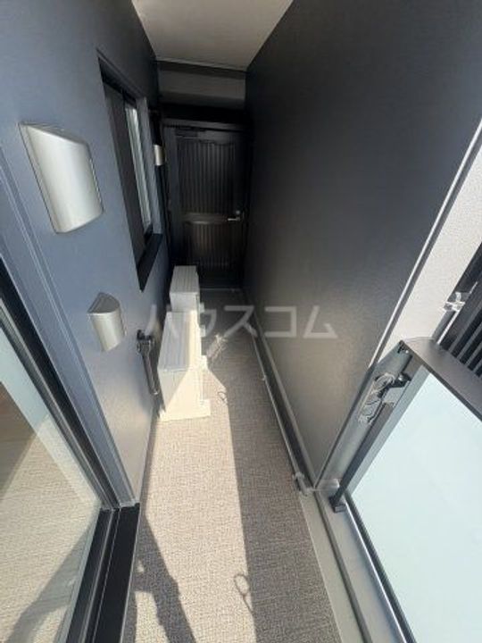 S-RESIDENCE原木中山azureの内装