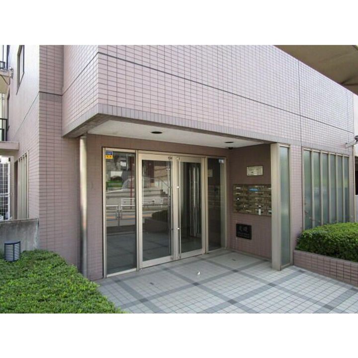 ラグジュアリーヒルズ松見町の地図