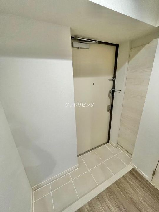 アルファコート曳舟2の玄関