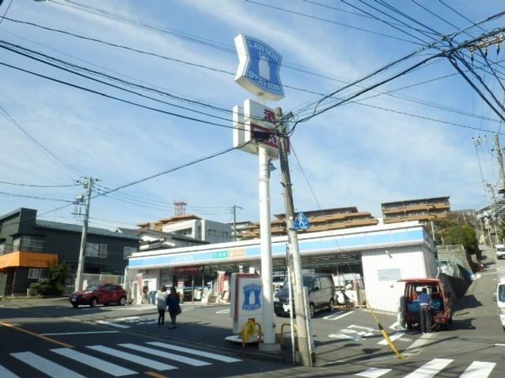 ハイバリー上大岡の周辺