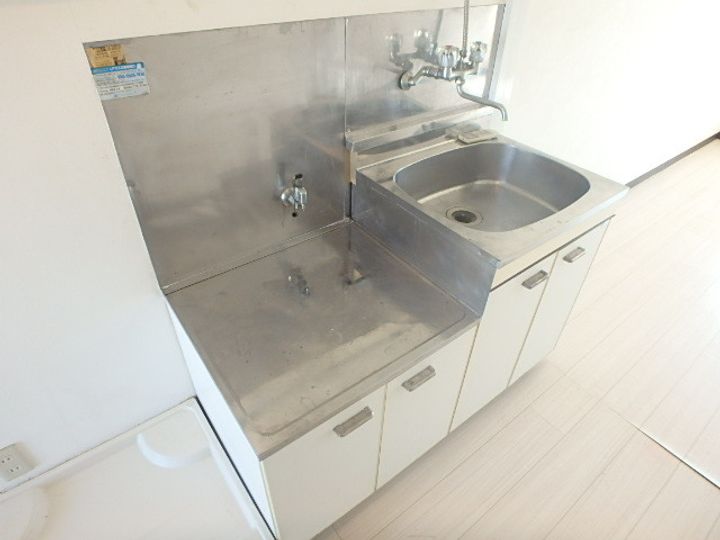 東京都八王子市大塚(マンション)の賃貸物件のキッチン