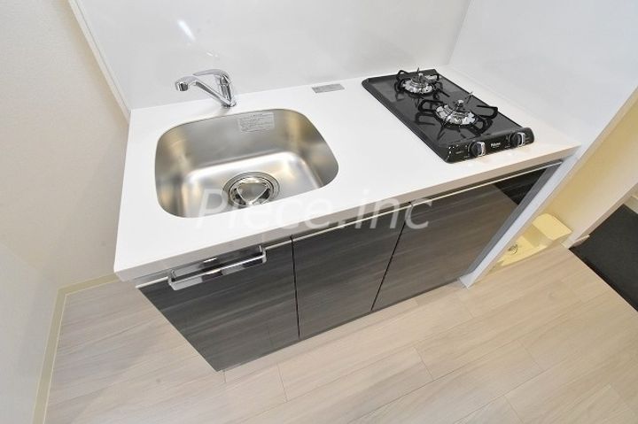 プレサンス天神橋筋六丁目ヴォワールのキッチン