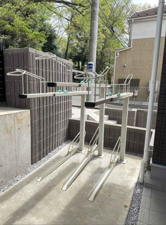 リブリ・坂下の地図